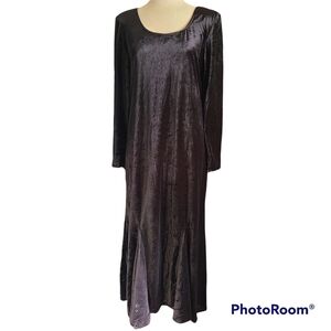 Molly Malloy evening petites Vintage black velvet, long sleeve, fit flare dress